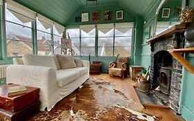 Artist'S Retreat - Old Signal Box - Private Sauna