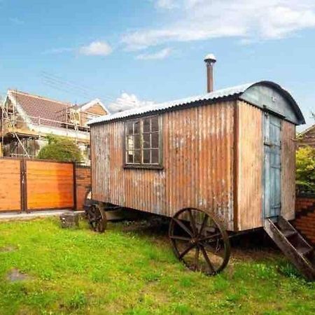 Artist'S Retreat - Old Signal Box - Private Sauna Bath Exterior photo
