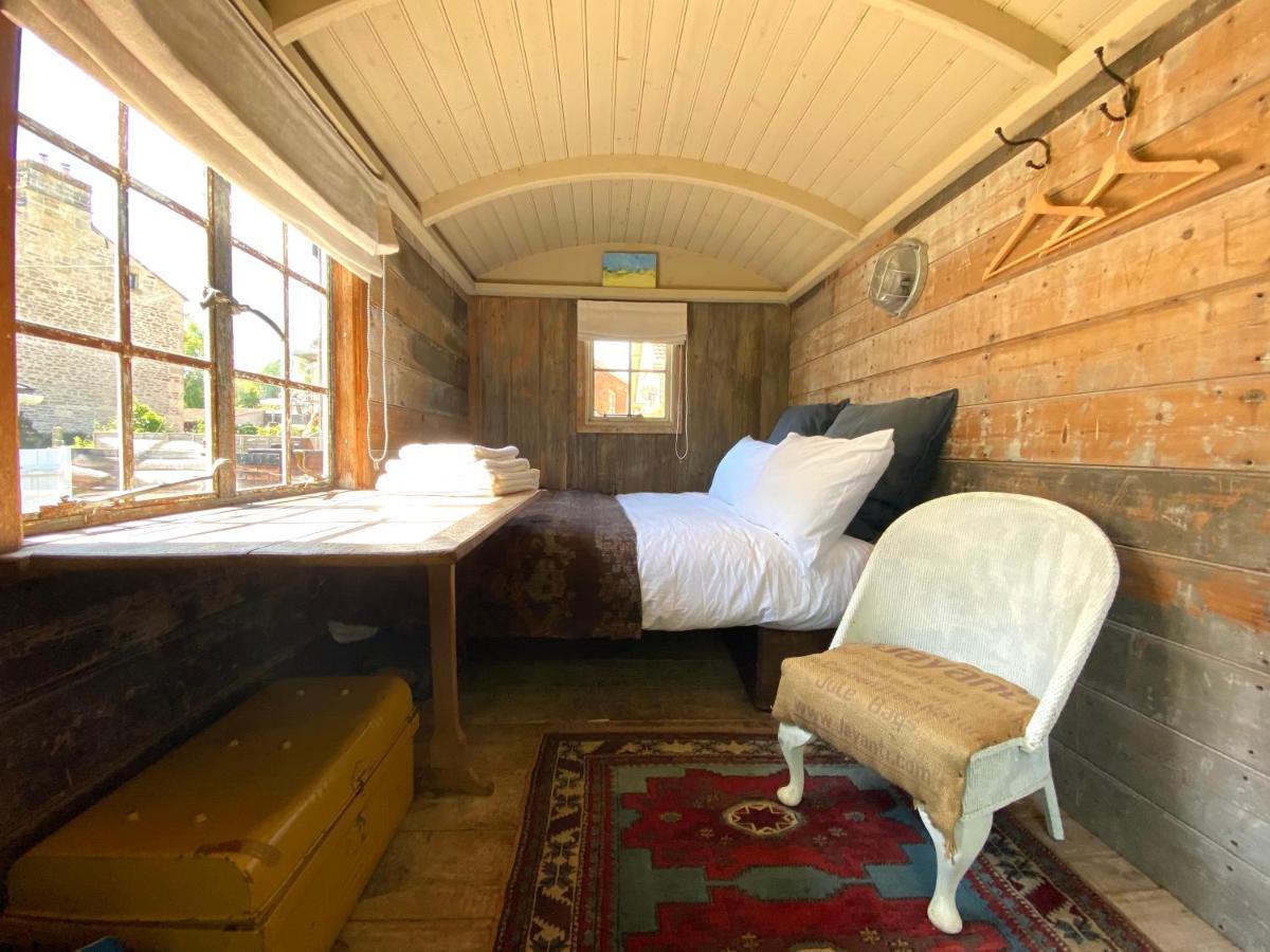 Artist'S Retreat - Old Signal Box - Private Sauna Bath Exterior photo